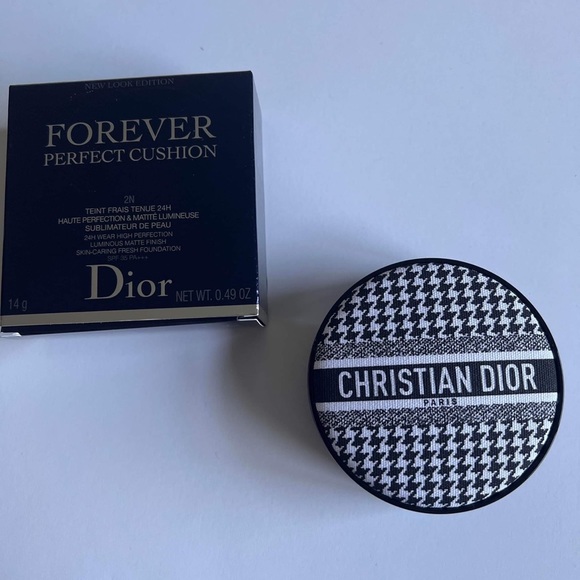 Dior Forever Couture Perfect Cushion Foundation New Look Houndstooth - Picture 6 of 7